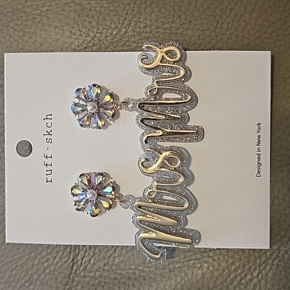 NWT MRS CZ Bridal Shower Party Drop Earrings - Picture 2 of 2